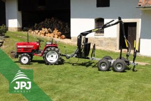 Kompaktný vyvážečka Vahva Jussi 1500_320 a malotraktor Shibaura